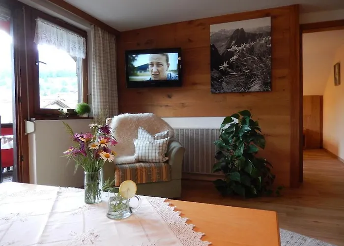 Iii In The Anton House Διαμέρισμα